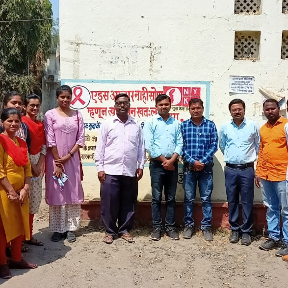 All D Pharmacy Students and College Staff Visited to Rural Hospital Loha.